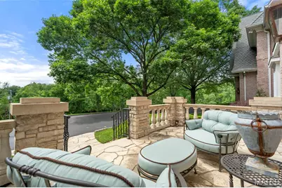 760 Kent Road, Ladue, MO 63124 - Photo 9