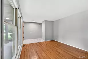 1276 Springhurst Dr, Florissant, MO 63031 - Photo 5