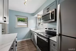 7109 Yates St, Saint Louis, MO 63116 - Photo 3