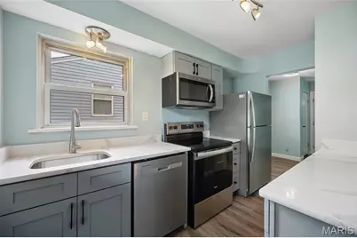 7109 Yates Street, Saint Louis, MO 63116 - Photo 9