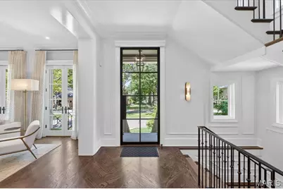 136 N Brentwood Boulevard, Clayton, MO 63105 - Photo 7