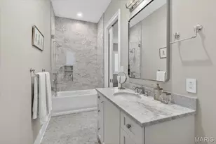 136 N Brentwood Blvd, Clayton, MO 63105 - Photo 33