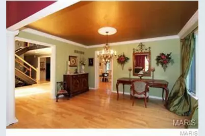 1863 Chamfers Farm Court, Chesterfield, MO 63005 - Photo 3