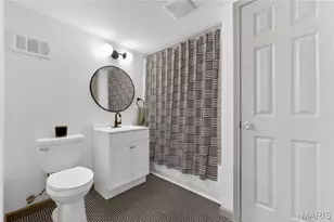 9794 Sherrell Ct, Rock Hill, MO 63119 - Photo 19