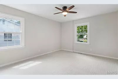 8562 Colonial Lane, Ladue, MO 63124 - Photo 41