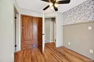 1033 Perry St, Saint Charles, MO 63301 - Photo 23