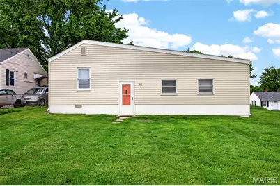 1033 Perry Street, Saint Charles, MO 63301 - Photo 9