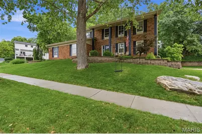 2730 Diamond Ridge Lane, Des Peres, MO 63131 - Photo 1