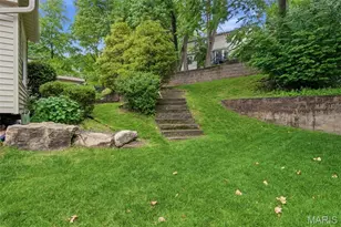 2730 Diamond Ridge Ln, Des Peres, MO 63131 - Photo 35