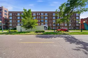 5630 Pershing Ave, Saint Louis, MO 63112 - Photo 25