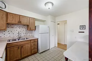 2701 Woodbury Dr, Mehlville, MO 63125 - Photo 15