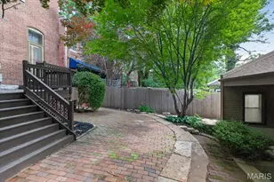 2416 S 13th St, Saint Louis, MO 63104 - Photo 23