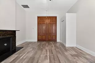 2416 S 13th St, Saint Louis, MO 63104 - Photo 9