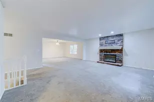 1725 Florine Blvd, Saint Charles, MO 63303 - Photo 5