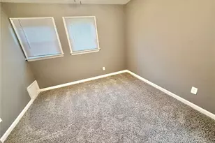 3441 St Clovis Ln, Saint Ann, MO 63074 - Photo 11