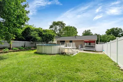 9986 Lark Avenue, Saint Louis, MO 63125 - Photo 23