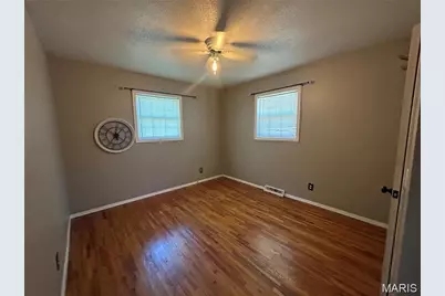 2011 Woodland Road, Poplar Bluff, MO 63901 - Photo 9
