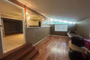 2011 Woodland Rd, Poplar Bluff, MO 63901 - Photo 11