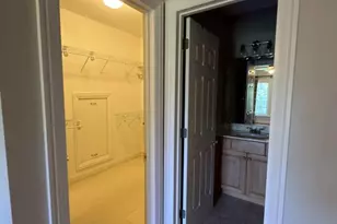 2457 Town and Country Ln, Town and Country, MO 63131 - Photo 25