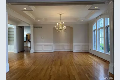 2457 Town and Country Lane, Town and Country, MO 63131 - Photo 9