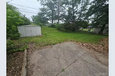 10604 Trask Drive, Saint Louis, MO 63136 - Photo 13