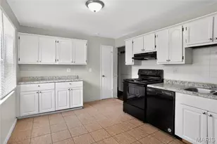 10604 Trask Dr, Saint Louis, MO 63136 - Photo 17