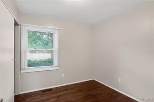 10604 Trask Dr, Saint Louis, MO 63136 - Photo 13