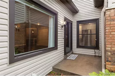 1706 Heather Dale Drive, Unincorporated, MO 63146 - Photo 3