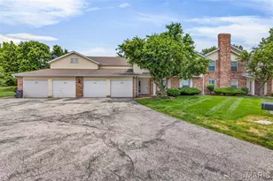 1034 Windstream Dr, Saint Peters, MO 63376 - Photo 3