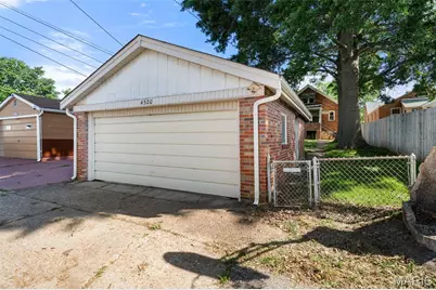 4320 Toenges Avenue, Saint Louis, MO 63116 - Photo 31