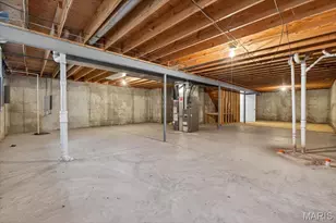 3026 Meadowwood Dr, Saint Charles, MO 63303 - Photo 51