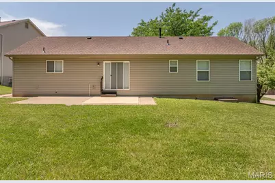 464 Fall River Lane, Saint Charles, MO 63304 - Photo 17