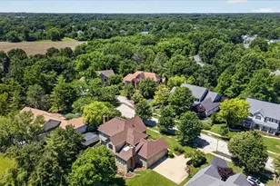 16354 Champion Dr, Chesterfield, MO 63005 - Photo 47