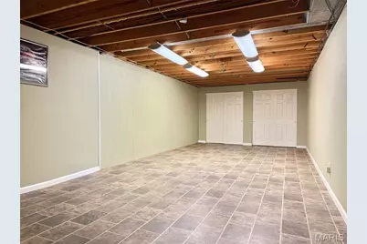 660 Hunters Ridge Drive, Ferguson, MO 63135 - Photo 27