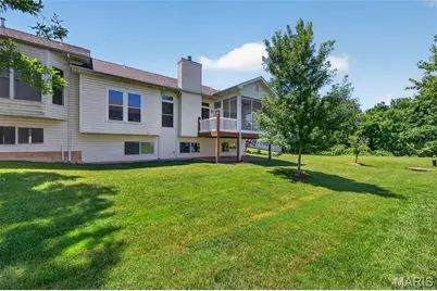 307 Glasgow Drive, Saint Charles, MO 63301 - Photo 9