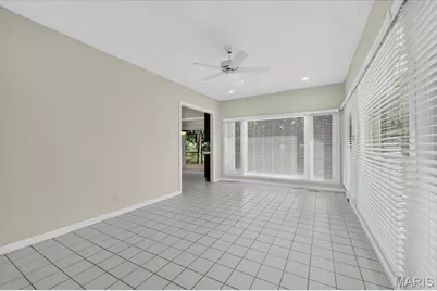 16557 Baxter Forest Ridge Drive, Chesterfield, MO 63005 - Photo 21