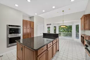 16557 Baxter Forest Ridge Dr, Chesterfield, MO 63005 - Photo 25