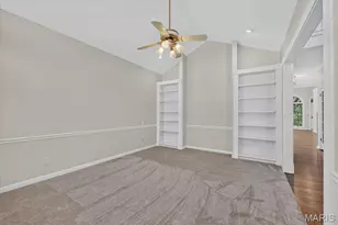 16557 Baxter Forest Ridge Dr, Chesterfield, MO 63005 - Photo 7