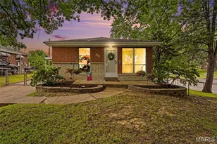 701 Ave H, Saint Louis, MO 63125 - Photo 1