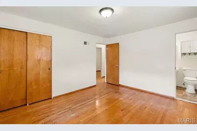 701 Avenue H, Saint Louis, MO 63125 - Photo 13