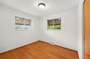 701 Ave H, Saint Louis, MO 63125 - Photo 15