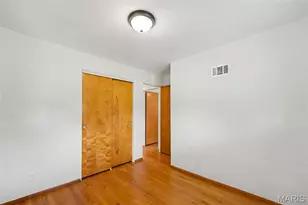701 Ave H, Saint Louis, MO 63125 - Photo 17