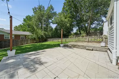 9722 Greenwood Terrace, Saint Louis, MO 63119 - Photo 27