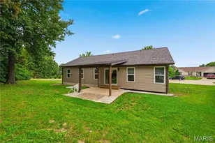 129 Fleur De Lis Dr, Wentzville, MO 63385 - Photo 63