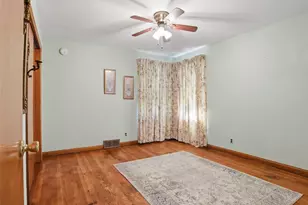 3631 Park Crest Dr, Saint Louis, MO 63125 - Photo 27
