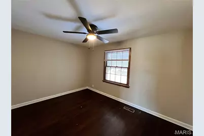 10518 Ewell Drive, Saint Louis, MO 63137 - Photo 13