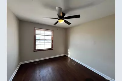 10518 Ewell Drive, Saint Louis, MO 63137 - Photo 11