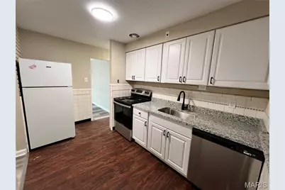 10518 Ewell Drive, Saint Louis, MO 63137 - Photo 7