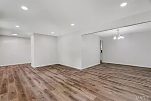 775 Montmartre Dr, Saint Louis, MO 63141 - Photo 15