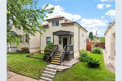 4739 Hummel Avenue, Saint Louis, MO 63116 - Photo 1